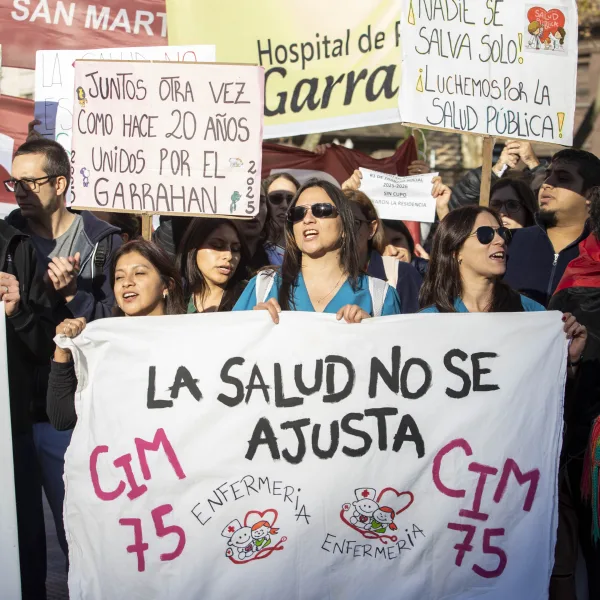 Bajo la consigna “El Garrahan no se apaga”, trabajadores vuelven a marchar por mejoras presupuestarias