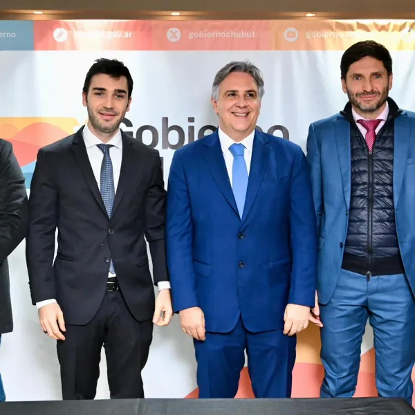 Cinco gobernadores conformaron un frente para competir contra Milei en las elecciones de octubre