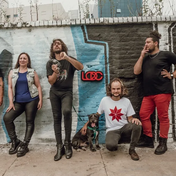 La Condena de Caín junto a Alex Kurz presentan "Una canción es un cuerpo" en The Roxy