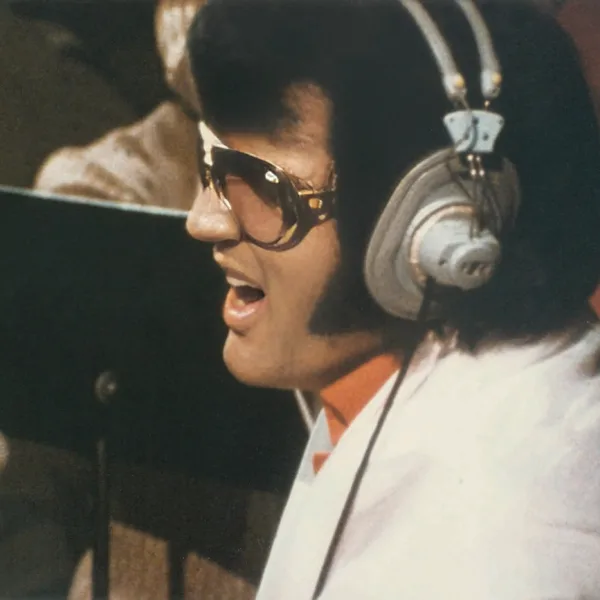 Se estrenó 'Sunset Boulevard', una rara ventana a las sesiones de estudio de Elvis Presley en Los Ángeles 