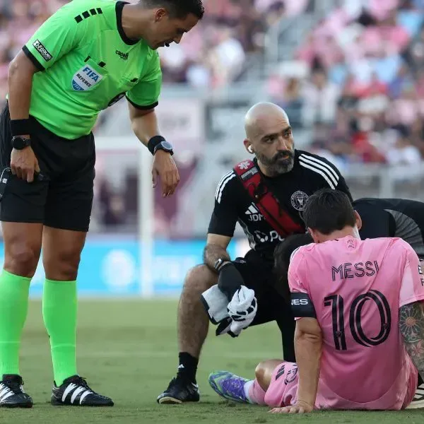 Lionel Messi se retiró lesionado a los 10 minutos en un partido del Inter de Miami por la Leagues Cup