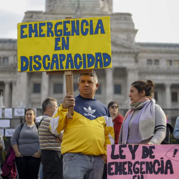 Agrupaciones se movilizarán en rechazo al veto a la Ley de Emergencia en Discapacidad