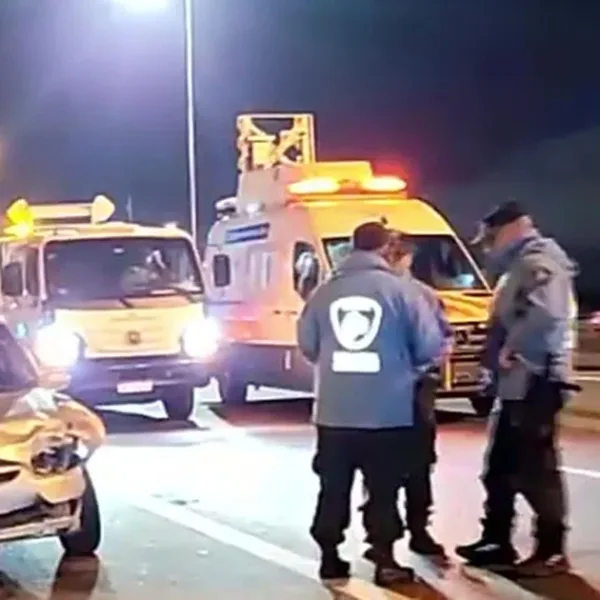 Violento triple choque en General Paz deja 9 heridos e interrumpe totalmente la circulación