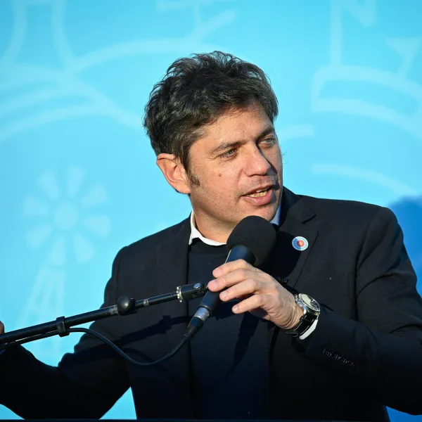 Kicillof denunció una “campaña roñosa” de Milei con noticias falsas