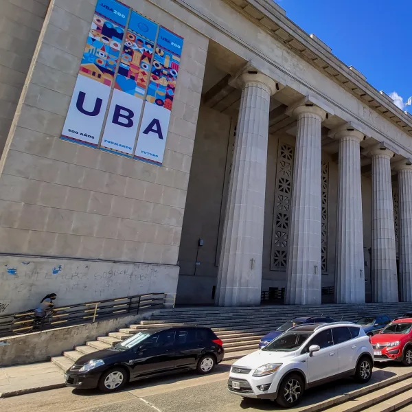 El Gobierno anunció un aumento del 7,5% a los docentes y no docentes universitarios