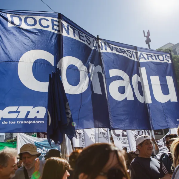 CONADU lanzó un plan de lucha con paros y movilizaciones por reclamos salariales
