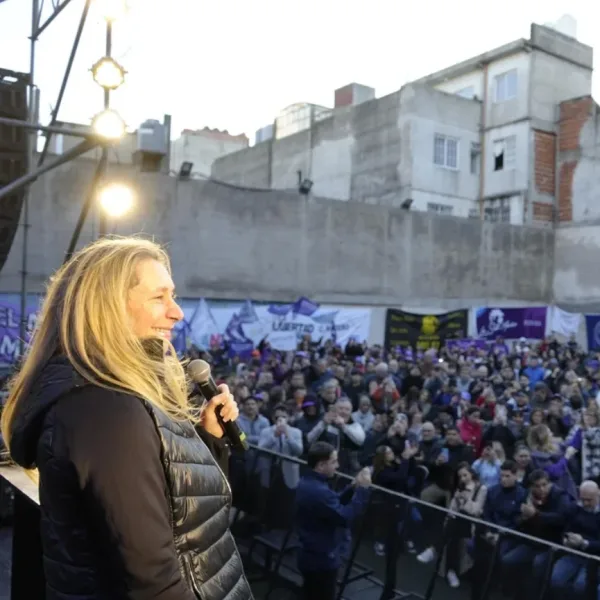 Karina Milei reapareció en público: "Vinimos para que no roben más"