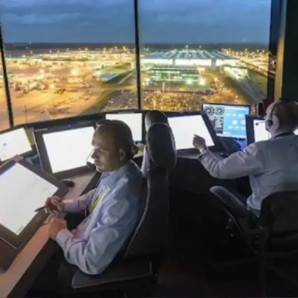 Controladores aéreos rechazaron la denuncia de Aerolíneas Argentinas y ratificaron el paro