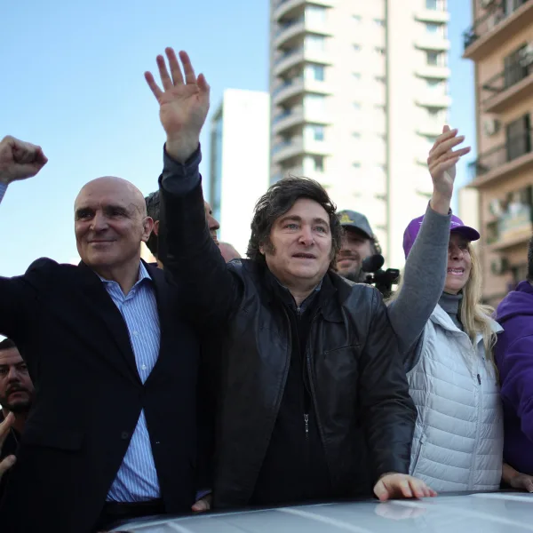 Milei responsabilizó al kirchnerismo tras los incidentes en Lomas de Zamora