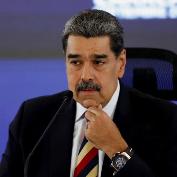 Maduro advirtió que responderá con “lucha armada” ante un eventual ataque de Estados Unidos