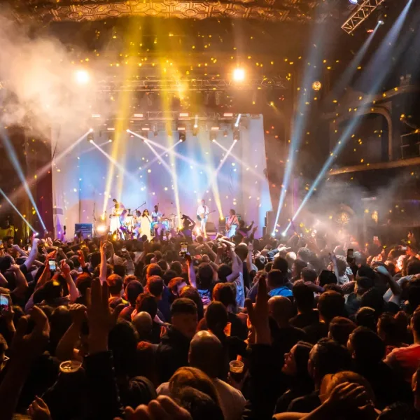 Vivir solo cuesta vida, La Kermesse celebró sus 10 años