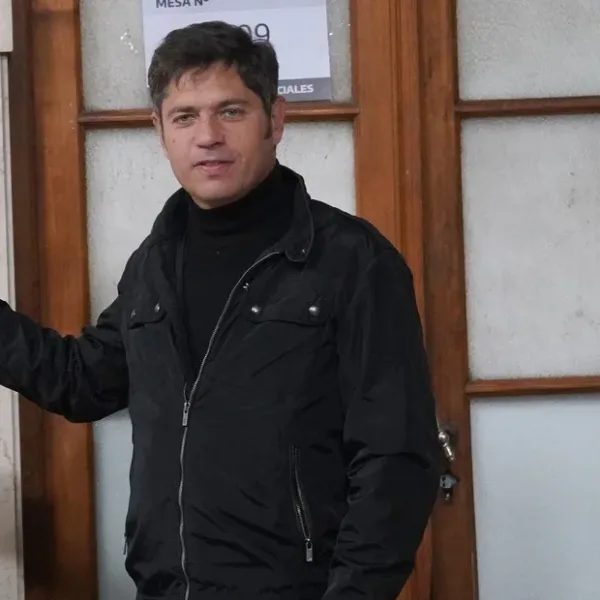 Axel Kicillof habló luego de votar: "17 millones de bonaerenses se juegan como sigue esta historia"