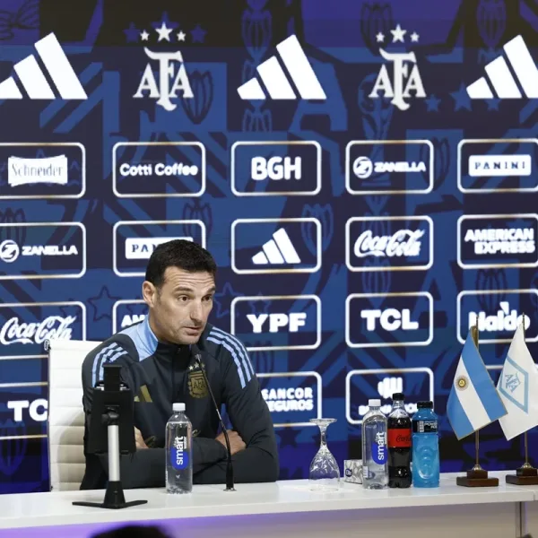 Scaloni anticipó que habrá cambios ante Ecuador y dijo que no habló con Messi sobre el Mundial