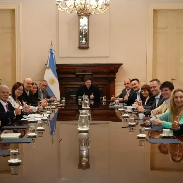 Milei reunió a su Gabinete en Casa Rosada tras la derrota en la Provincia de Buenos Aires