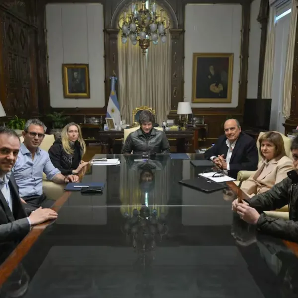 Milei se puso al frente de la campaña, pero aún no puede controlar las internas en LLA