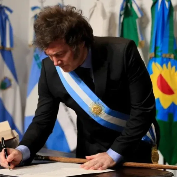 Milei vetó la ley de ATN tras reunirse con los primeros gobernadores en la “mesa federal”
