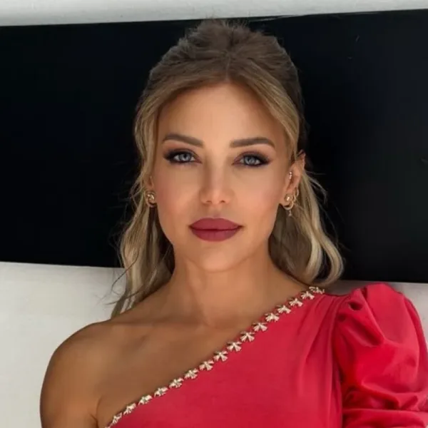 Evangelina Anderson: "Jamás en mi vida lo vi a Paredes, no lo conozco"