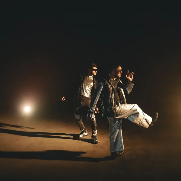 Oxígeno, lo nuevo del dúo electropop Tap ya está disponible en YouTube