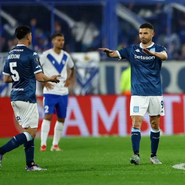 Copa Libertadores 2025: Racing venció a Vélez por la ida de los cuartos de final
