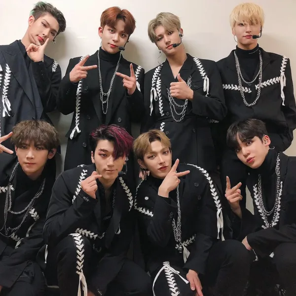 El K-POP en Argentina se congrega en el Barrio Chino: el fandom de ATEEZ impulsa una nueva movilización