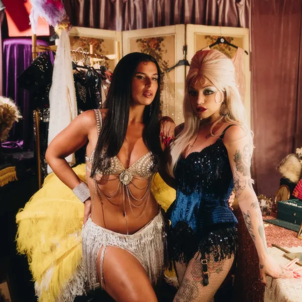 Mon Laferte suma poder con Nathy Peluso en “La Tirana”