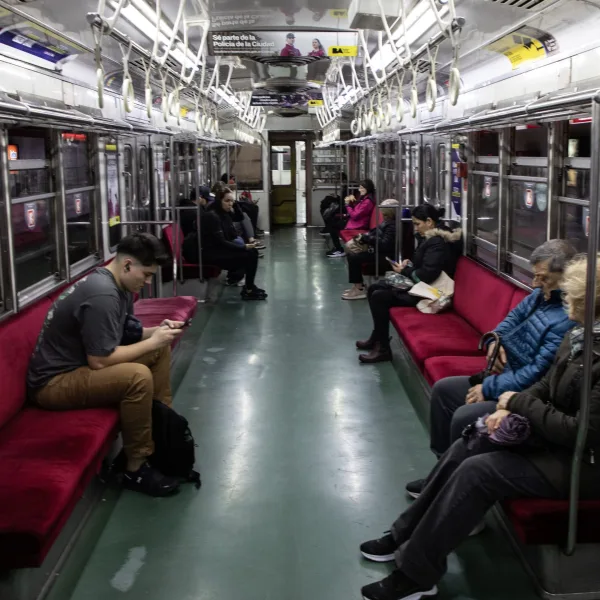 Tensión en el subte: trabajadores de la Línea B evalúan medidas de fuerza