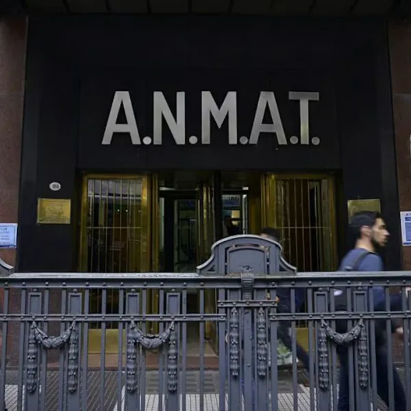 ANMAT mantiene la prohibición de crema dental tras casos en Argentina y Brasil