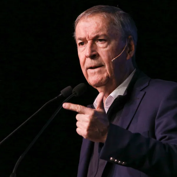 Schiaretti criticó el “equilibrio fiscal a los hachazos” de Milei