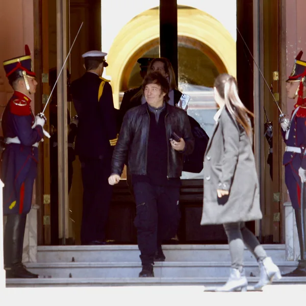 Milei agradeció a Trump y a Bessent por el “apoyo incondicional al pueblo argentino”