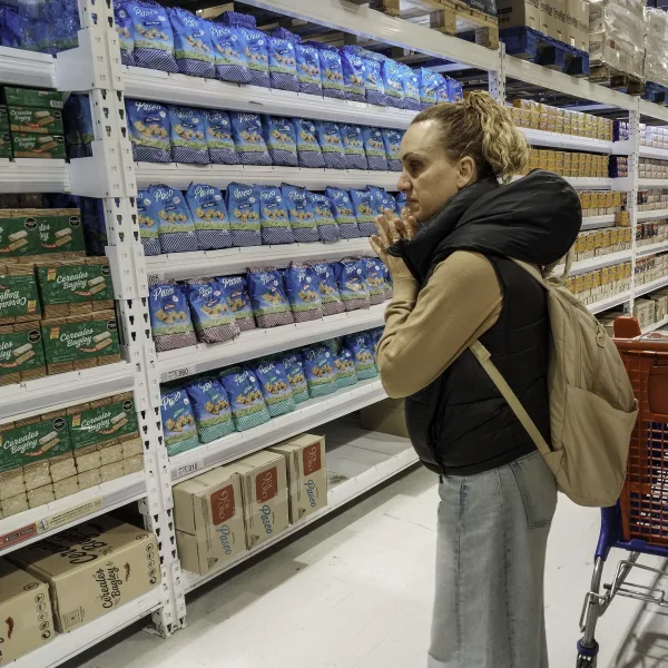 Las ventas en supermercados cayeron 2,1% en julio