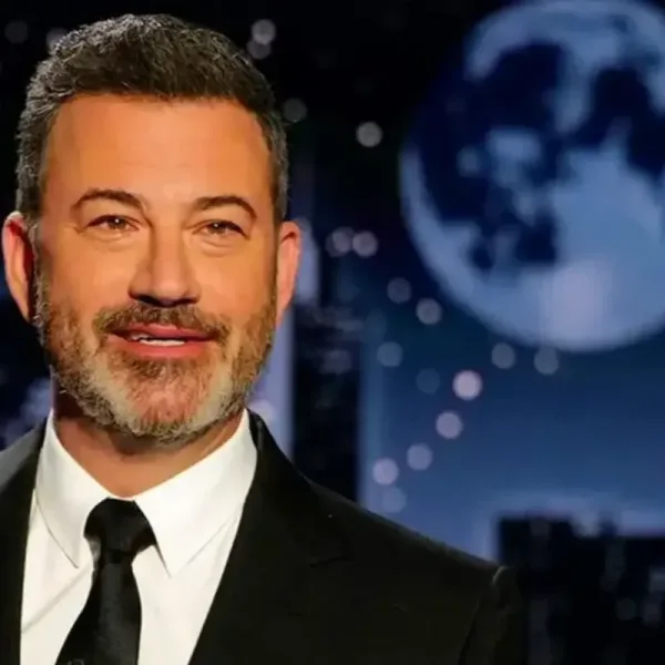 Jimmy Kimmel volvió al aire y se mostró emocionado: "Nunca fue mi intención burlarme"