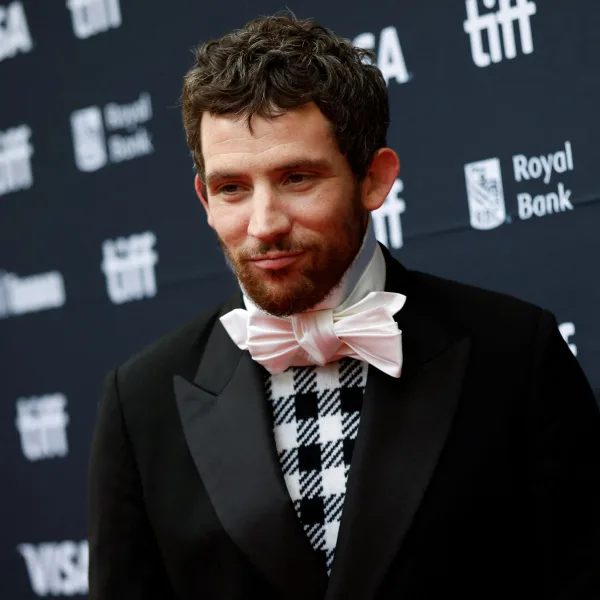 Josh O’Connor protagoniza la película "Mente Maestra"