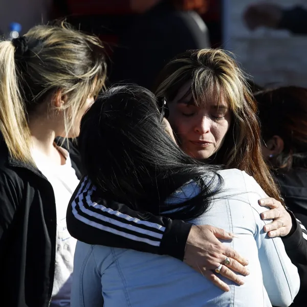 Se realizó el velatorio de Morena y Brenda, víctimas del triple femicidio
