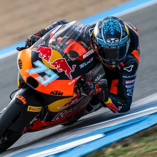 Valentín Perrone volvió a brillar en Moto3 con un cuarto puesto en Japón