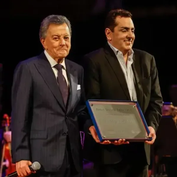 Palito Ortega fue declarado personalidad emérita de la cultura nacional: “Si tienen un sueño, abrácenlo y no se rindan”