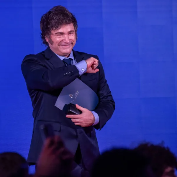 Javier Milei reclama reformas estructurales tras su regreso de Estados Unidos