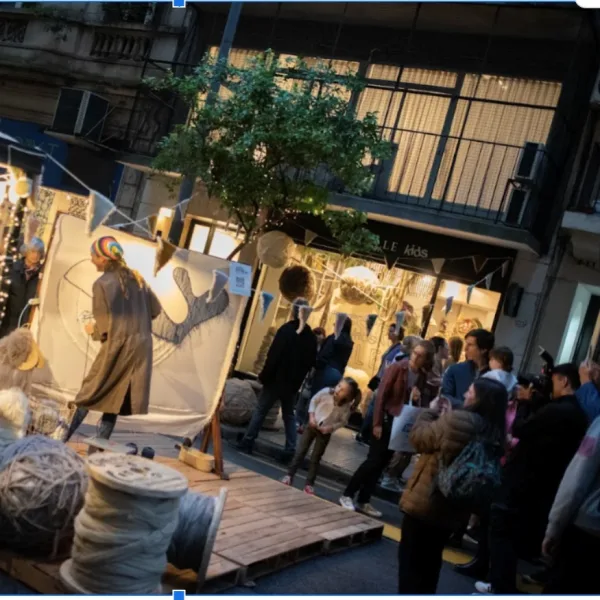 Llega la Noche del Diseño un evento gratuito a cielo abierto para disfrutar de la innovación