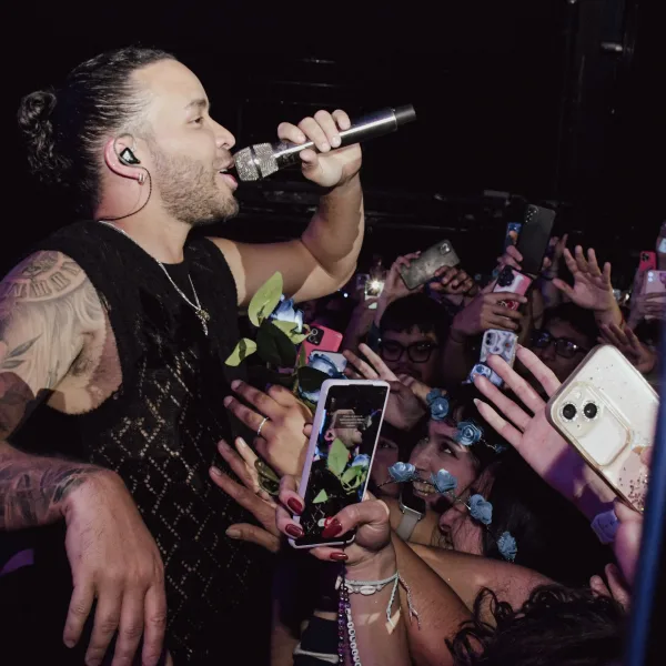 Prince Royce deslumbra en el estadio Obras con una noche inolvidable de bachata