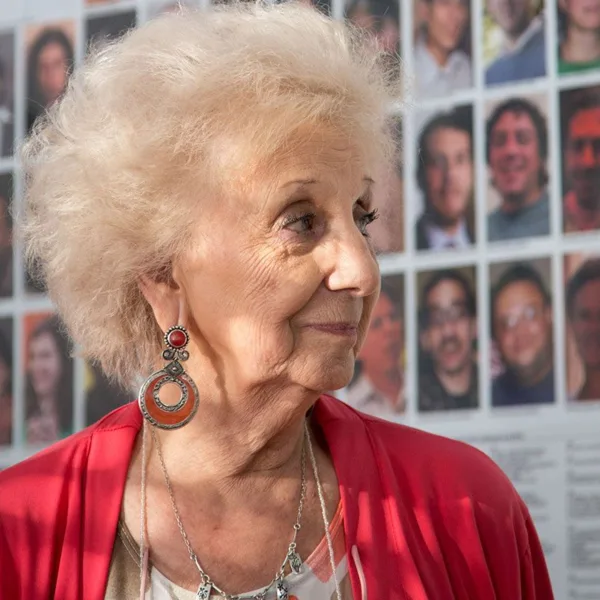 Estela de Carlotto internada por un cuadro de vómitos y deshidratación