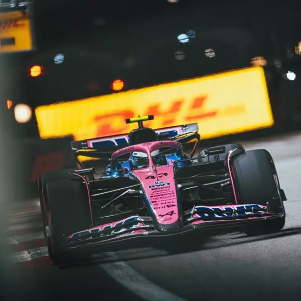 Russell gana el GP de Singapur mientras Colapinto queda fuera de los puntos