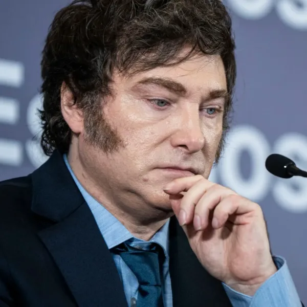 Javier Milei habló tras la renuncia de Espert: "Aunque nos quieran ensuciar, no somos lo mismo" 