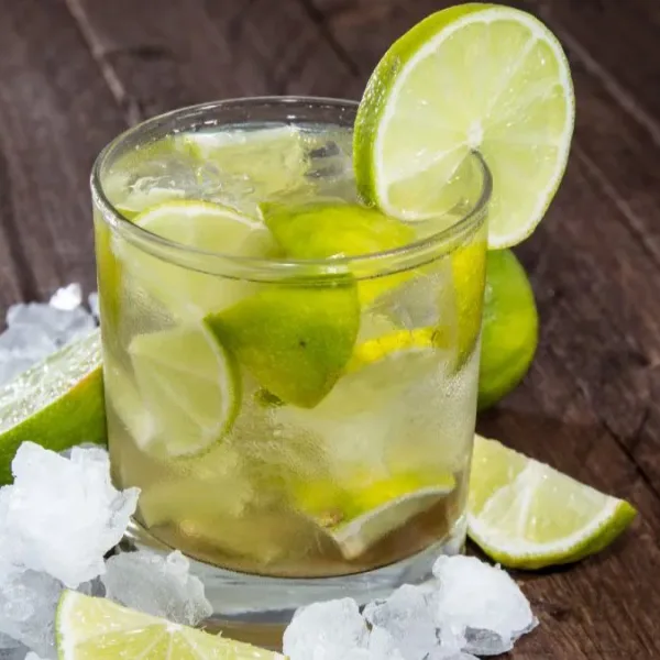 Brasil bajo alerta por intoxicación de bebidas alcohólicas: hay dos muertes y 200 casos bajo investigación