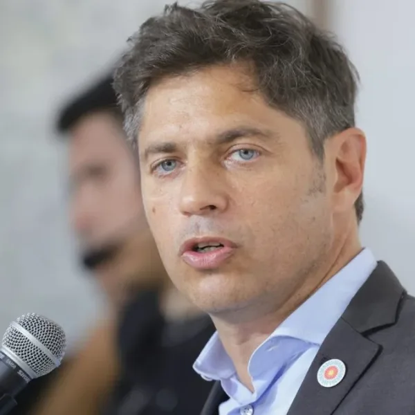 Axel Kicillof cruzó a Javier Milei por su show en el Arena: “Hay que despertarlo, está fuera de la realidad”