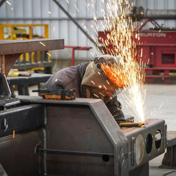 La producción industrial registró un descenso interanual en la mayoría de los sectores