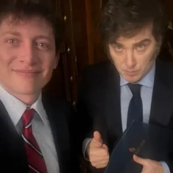Milei confirmó que Santiago Caputo podría ocupar un lugar en el Gabinete