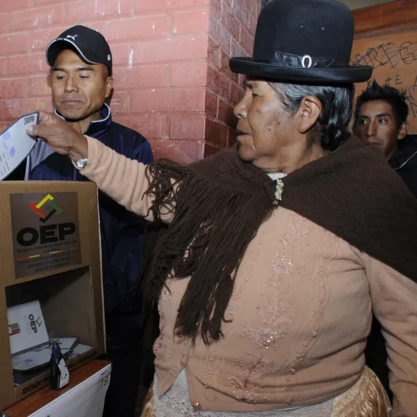 Bolivia al filo de un nuevo rumbo: qué está en juego en unas elecciones históricas