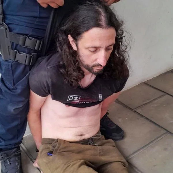 El acusado por el doble femicidio de Córdoba volvió a ser indagado y evitó hablar sobre la causa