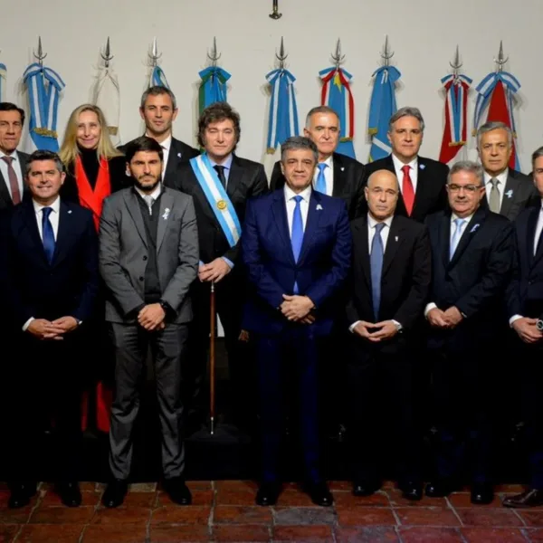 Milei convoca a los gobernadores a Casa Rosada para avanzar con las reformas