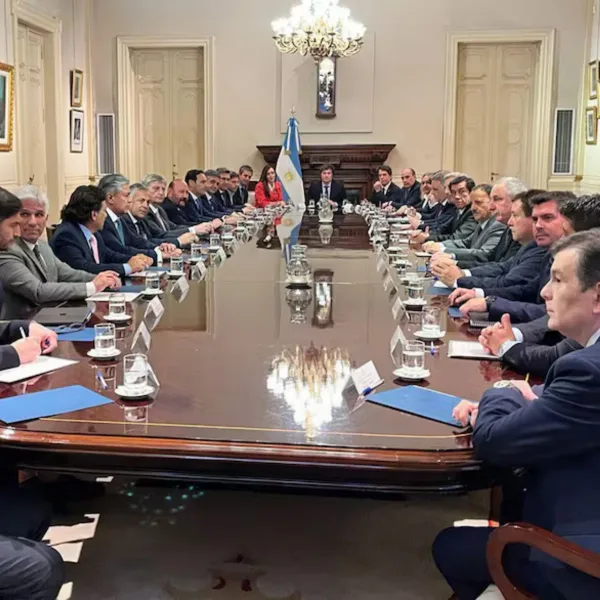 El Gobierno confirmó que 20 gobernadores asistirán a la reunión con Milei en Casa Rosada