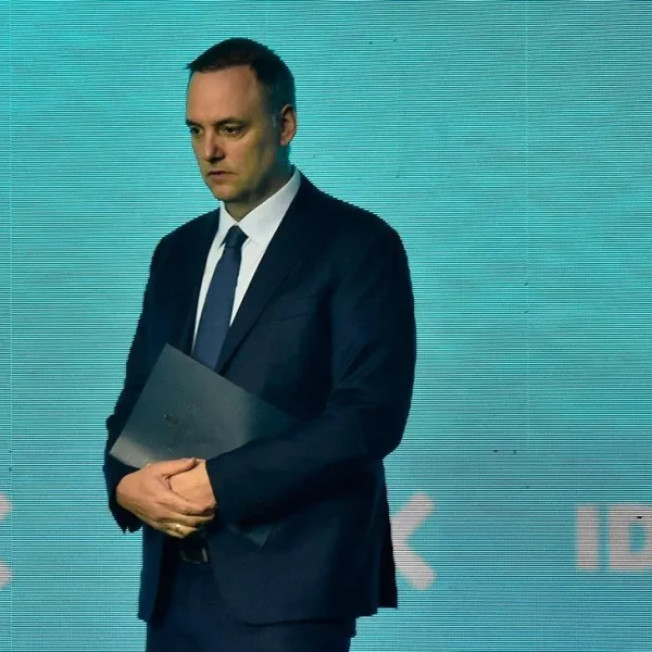 Manuel Adorni agradeció su designación como jefe de Gabinete y prometió “profundizar las reformas estructurales”